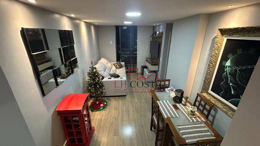 Apartamento à venda com 2 quartos, 57m² - Foto 1