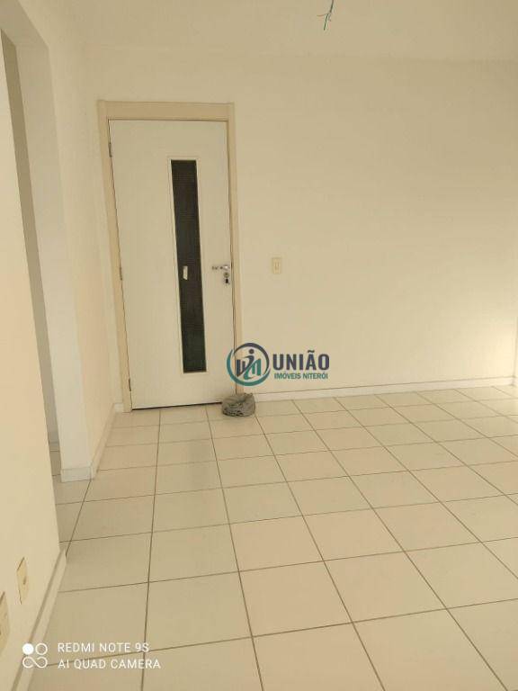 Apartamento à venda com 2 quartos, 55m² - Foto 7