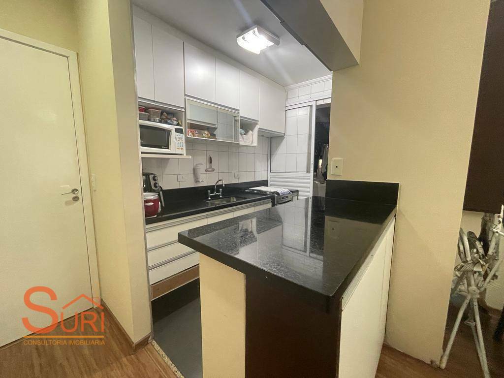 Apartamento à venda com 2 quartos, 72m² - Foto 8