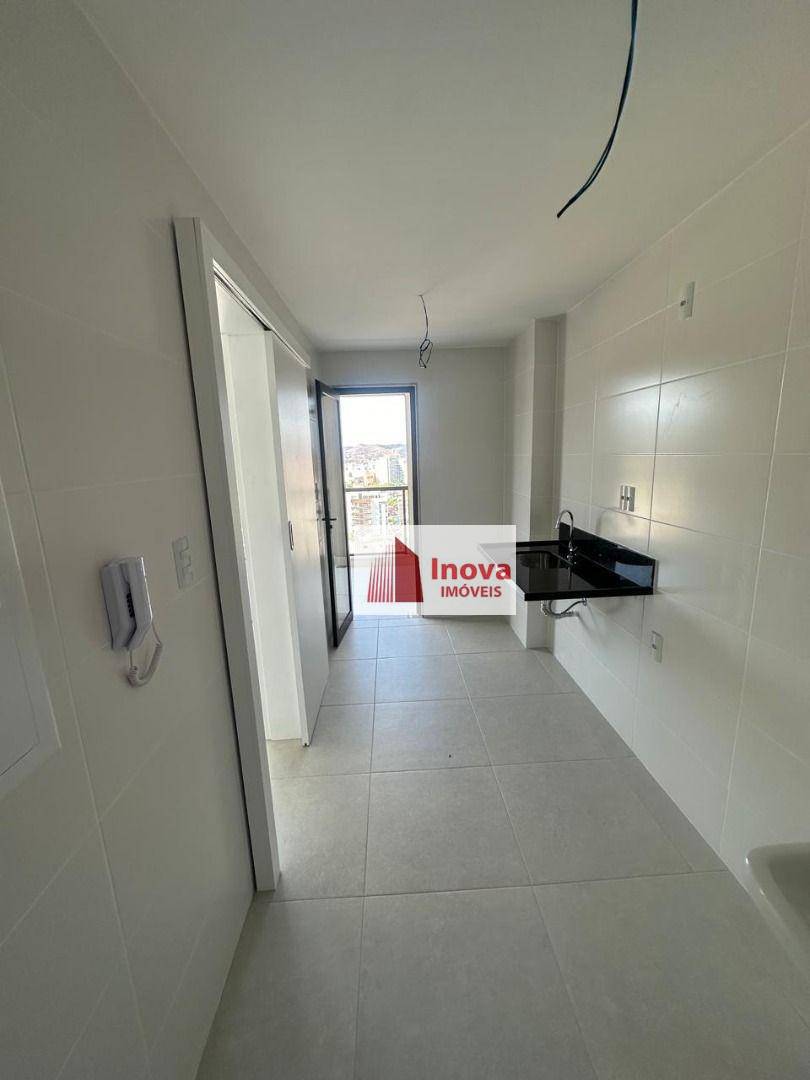 Apartamento à venda com 3 quartos, 92m² - Foto 10