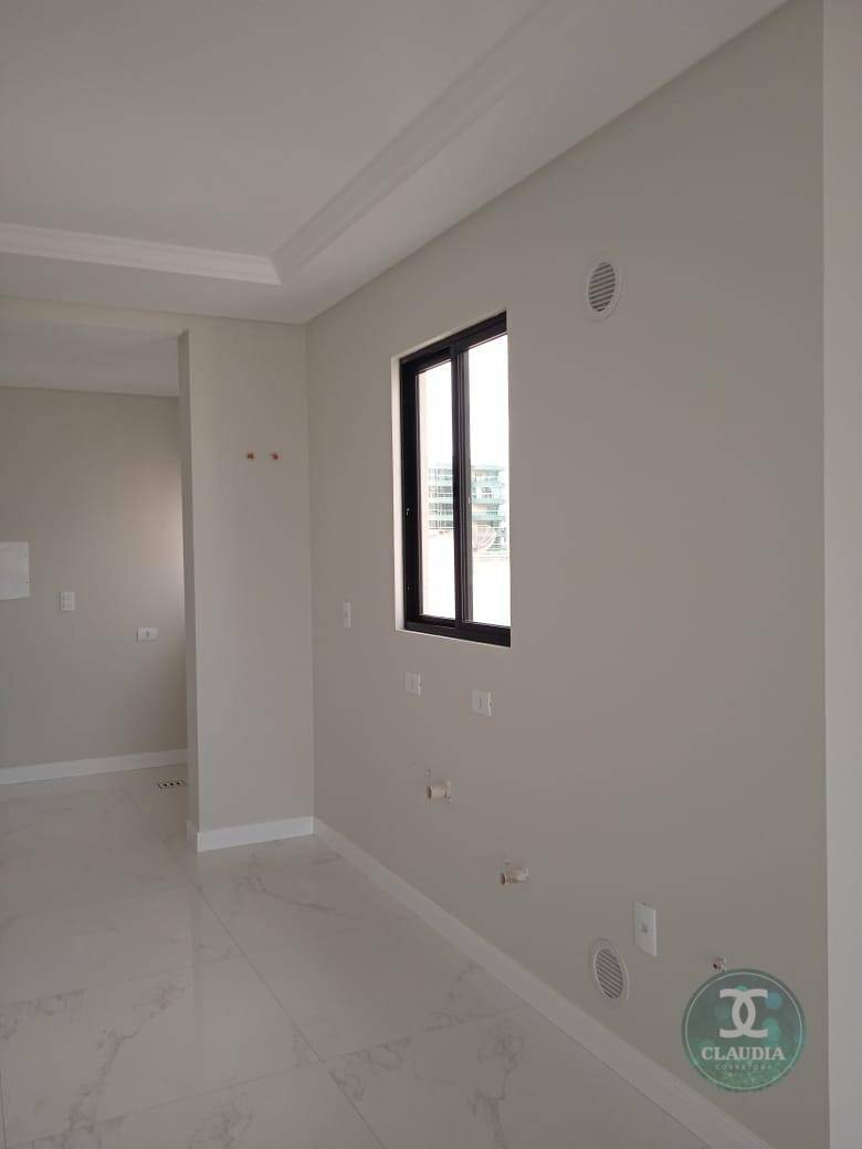 Apartamento à venda com 3 quartos, 178m² - Foto 14