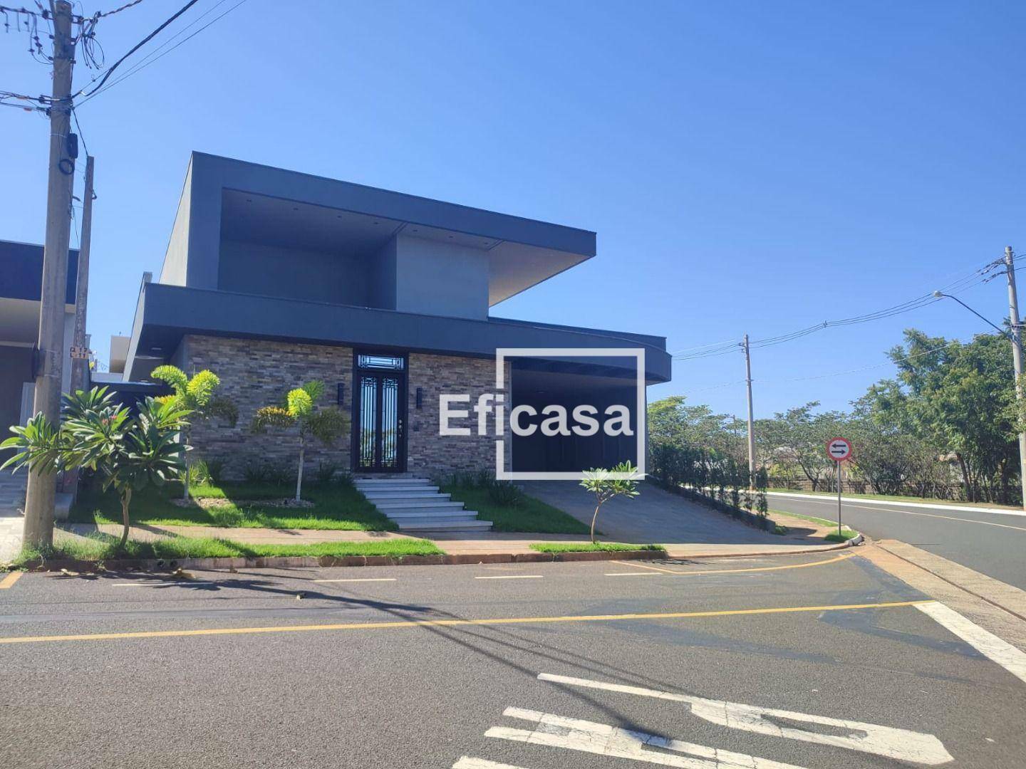 Casa de Condomínio à venda com 3 quartos, 230m² - Foto 1