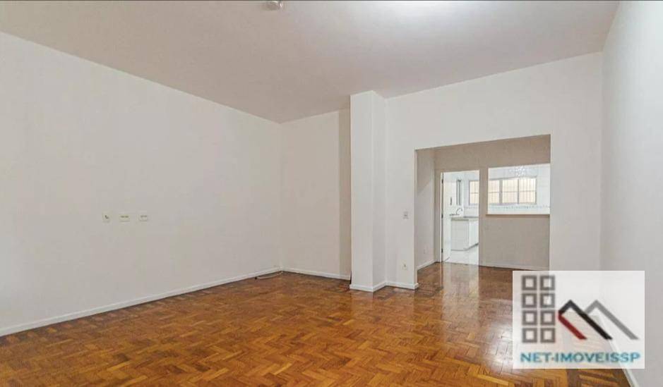 Apartamento à venda com 3 quartos, 150m² - Foto 2