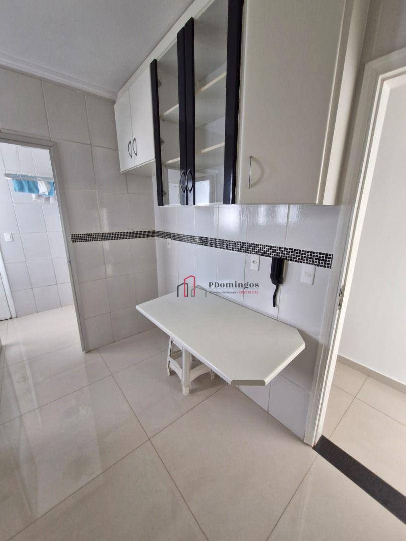 Apartamento para alugar com 2 quartos, 80m² - Foto 10