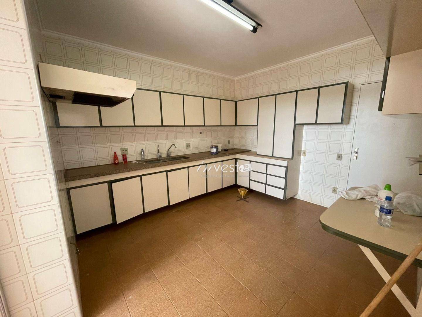 Apartamento à venda com 4 quartos, 110m² - Foto 19