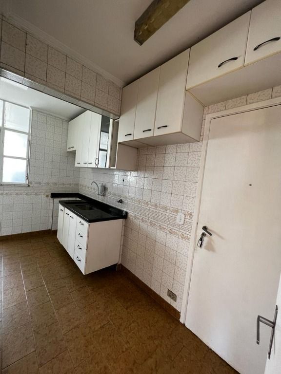 Apartamento à venda com 3 quartos, 95m² - Foto 5