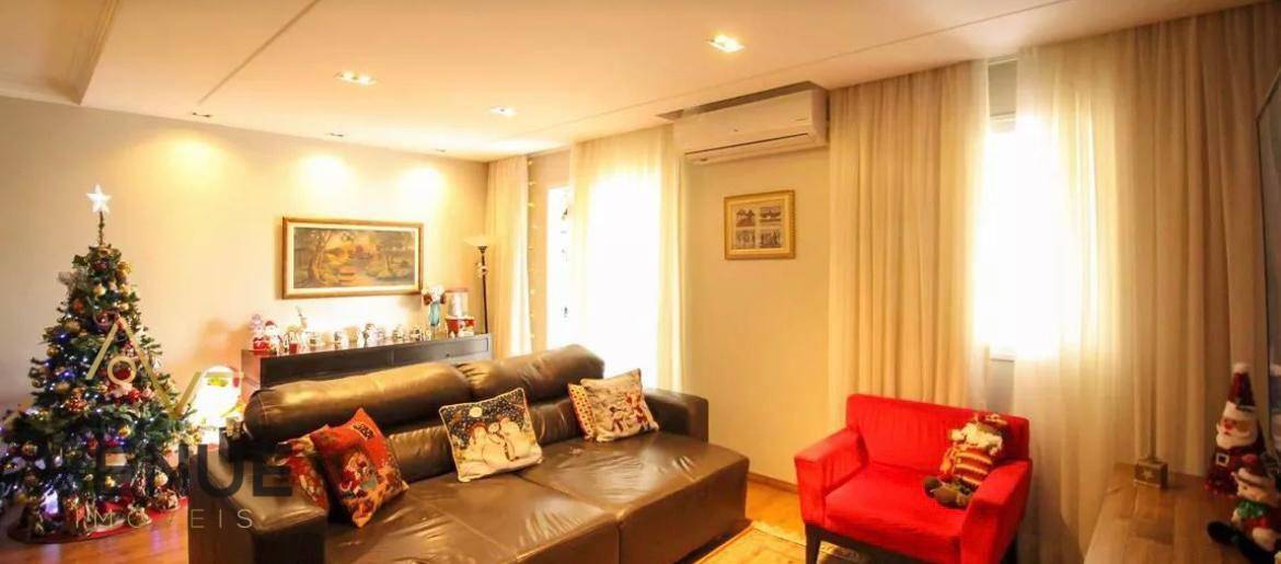 Apartamento à venda com 3 quartos, 118m² - Foto 1