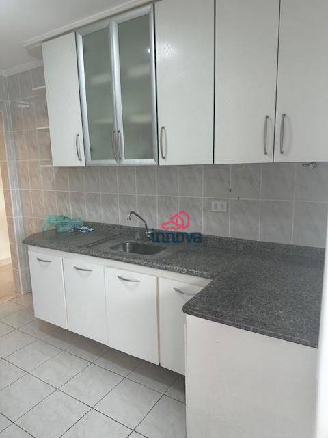 Apartamento à venda com 2 quartos, 69m² - Foto 3