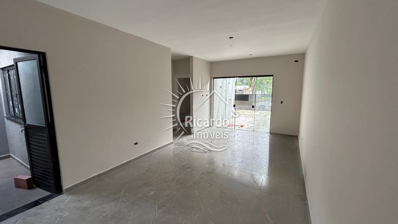 Casa à venda com 2 quartos, 58m² - Foto 8