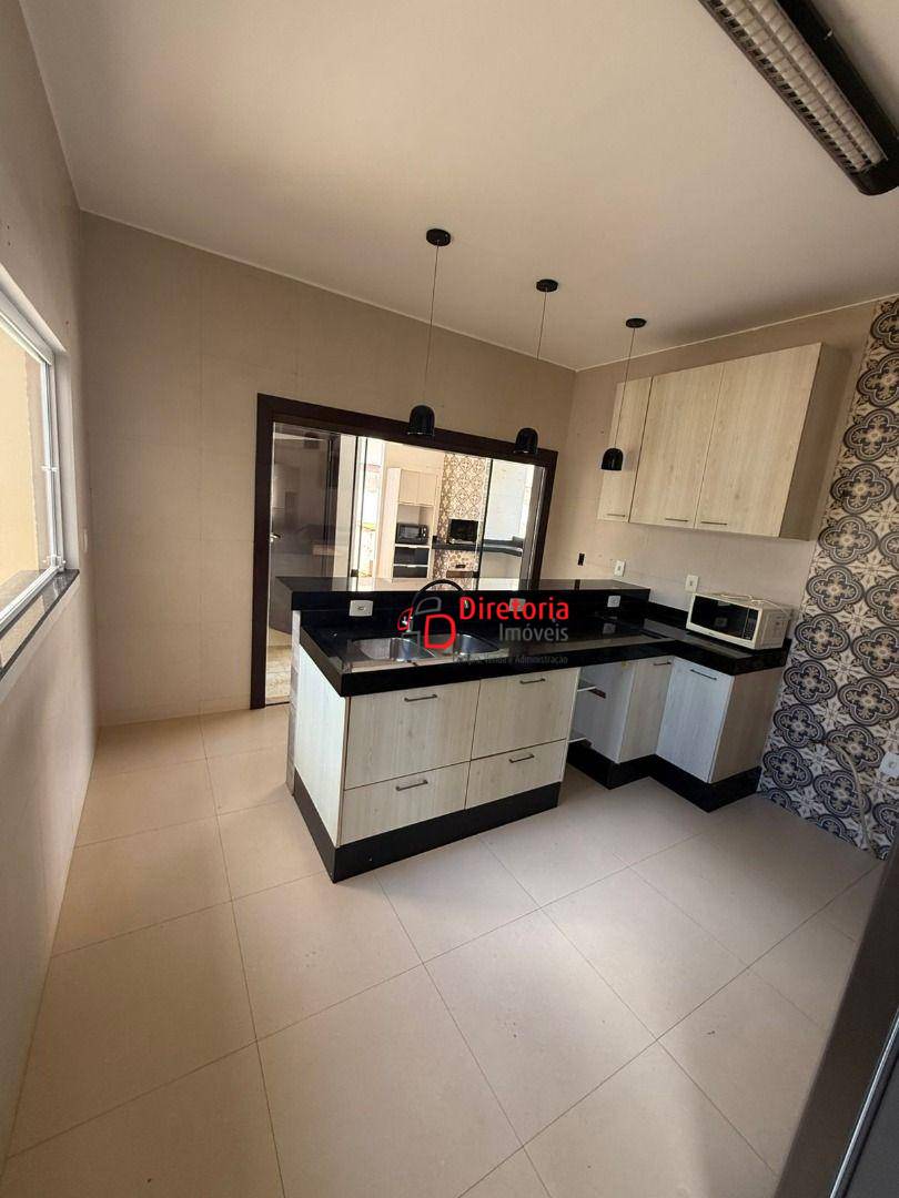 Sobrado, 3 quartos, 217 m² - Foto 17