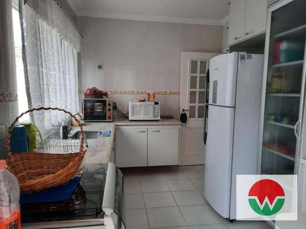 Casa de Condomínio à venda com 5 quartos, 301m² - Foto 45