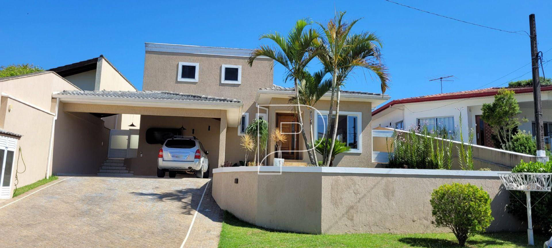 Casa de Condomínio à venda e aluguel com 4 quartos, 219m² - Foto 1
