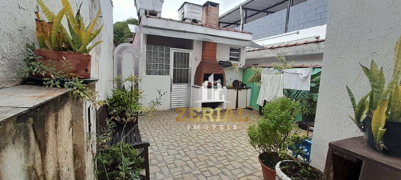 Casa à venda com 4 quartos, 250m² - Foto 31