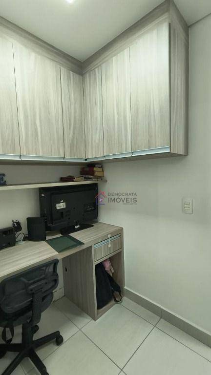 Apartamento à venda com 2 quartos, 50m² - Foto 38