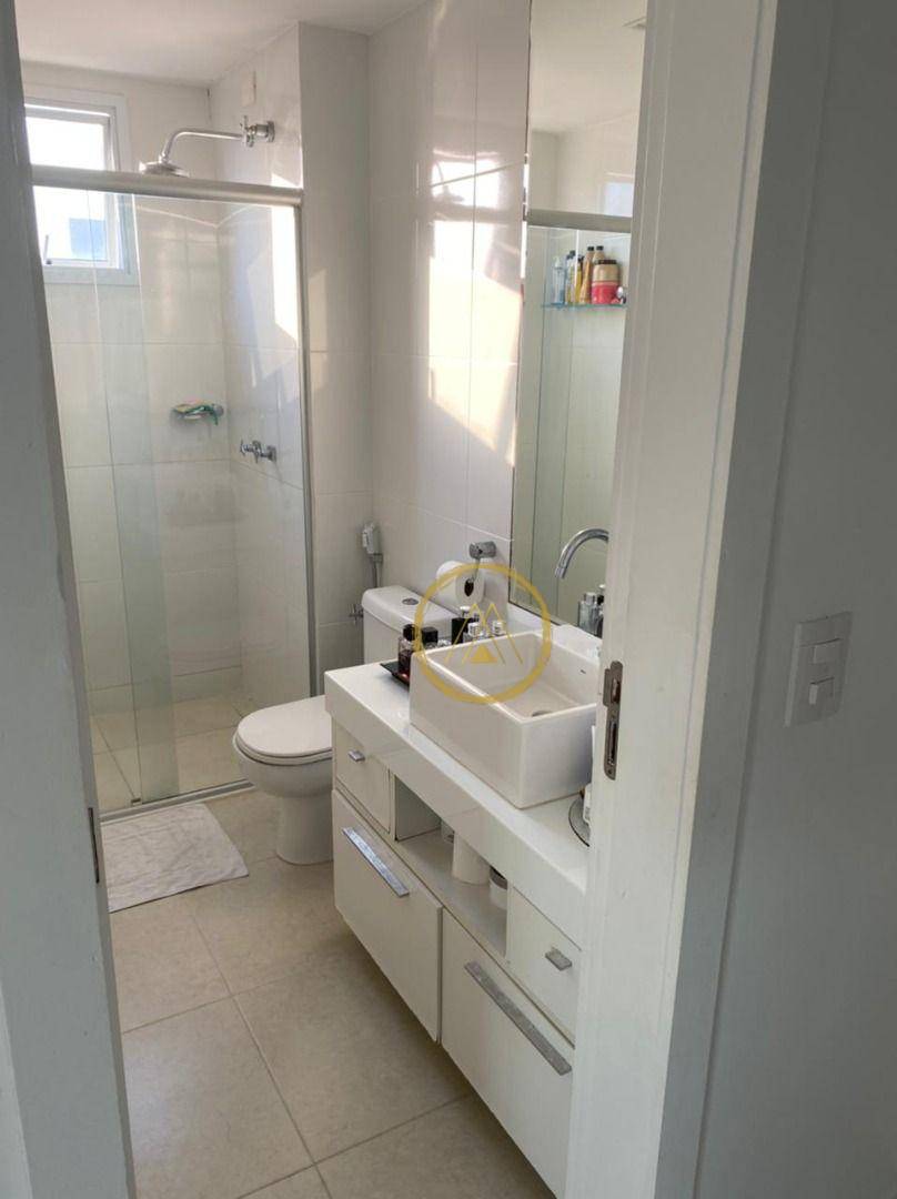 Apartamento à venda com 3 quartos, 195m² - Foto 19