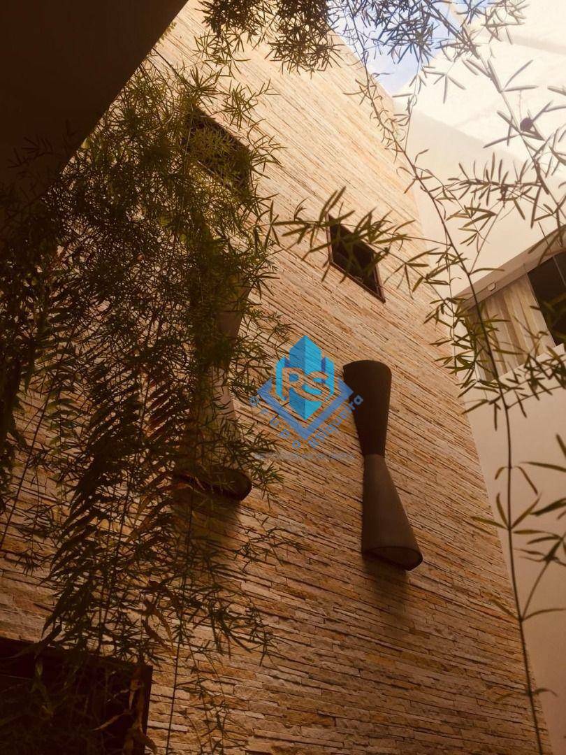 Sobrado à venda com 3 quartos, 256m² - Foto 25