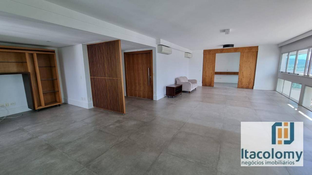 Apartamento à venda com 3 quartos, 253m² - Foto 1