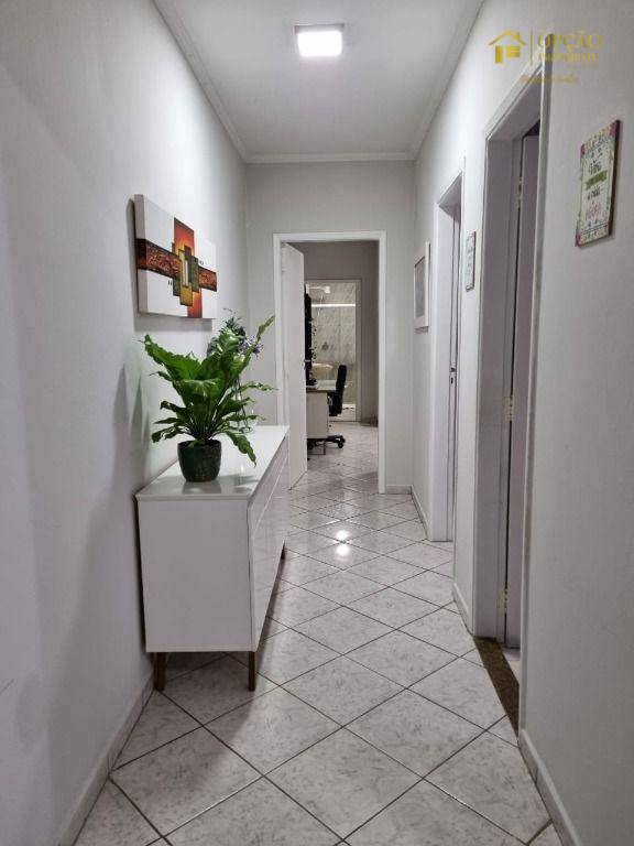 Casa à venda com 2 quartos, 130m² - Foto 6