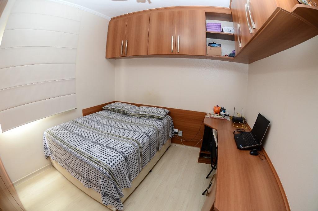 Apartamento à venda com 2 quartos, 60m² - Foto 3