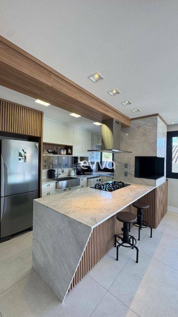 Apartamento à venda com 3 quartos, 106m² - Foto 7