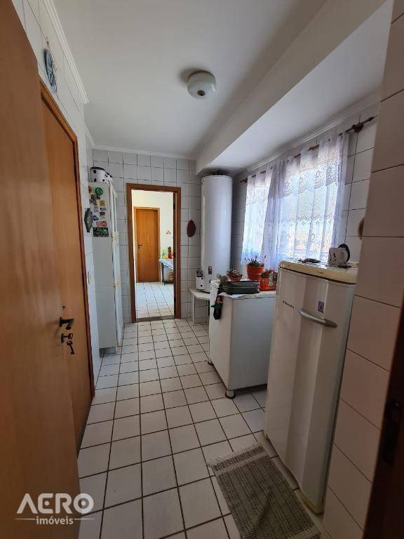 Apartamento, 3 quartos, 155 m² - Foto 4