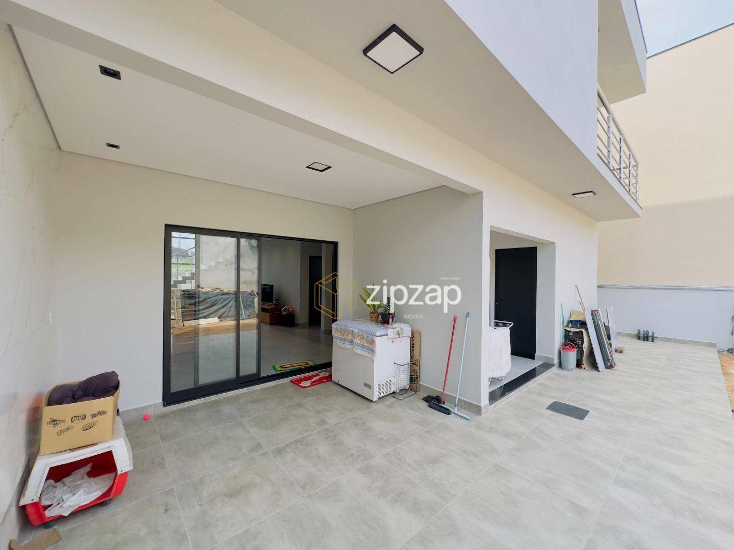 Casa à venda com 3 quartos, 277m² - Foto 14