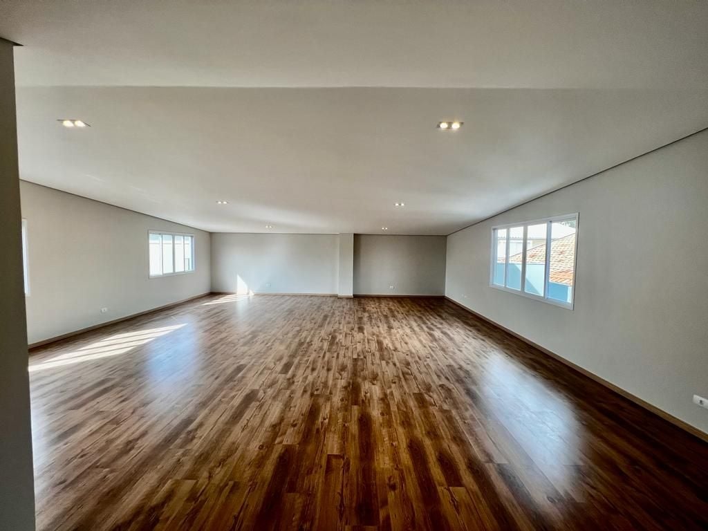 Casa à venda com 4 quartos, 367m² - Foto 18