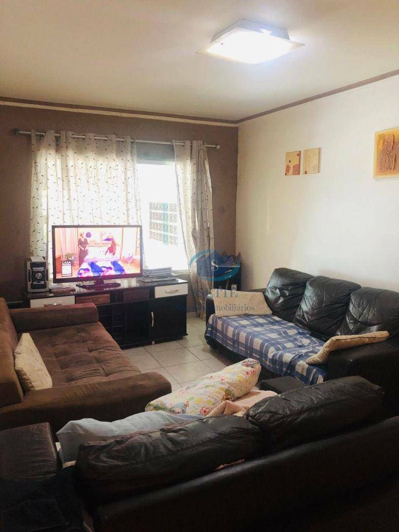 Sobrado à venda com 3 quartos, 195m² - Foto 1