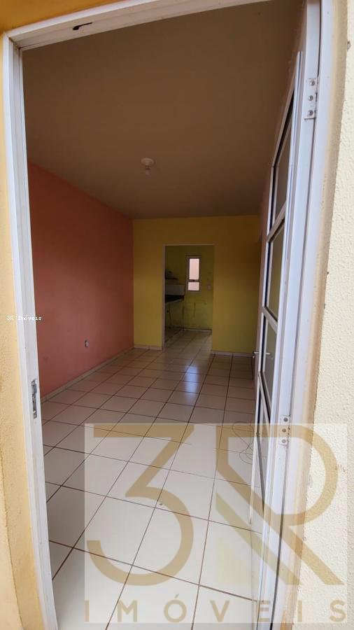 Casa à venda com 2 quartos, 160m² - Foto 9