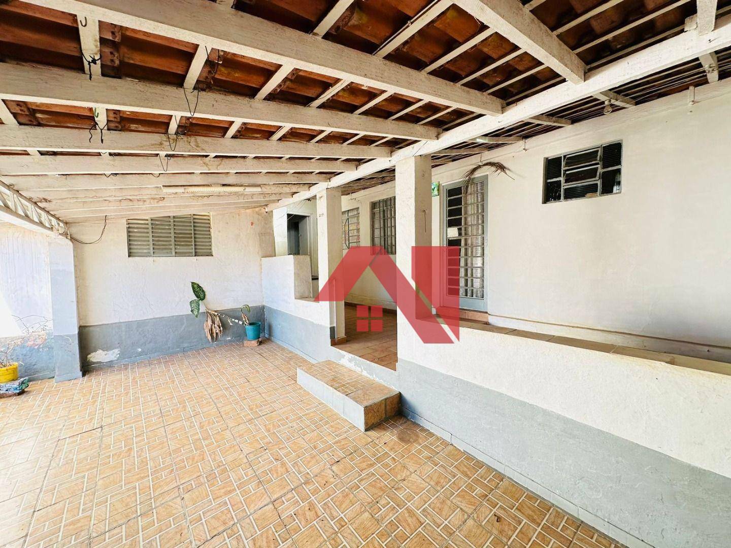 Casa à venda com 2 quartos, 80m² - Foto 5