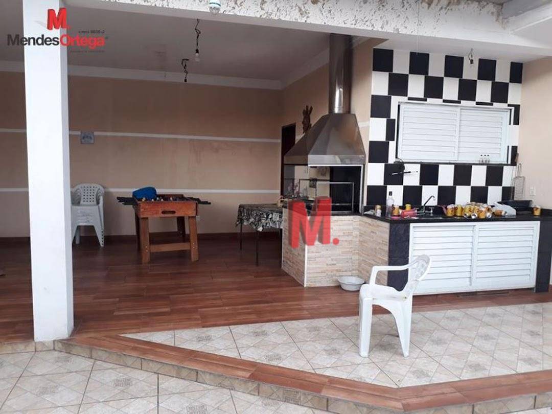 Casa à venda com 4 quartos, 290m² - Foto 36