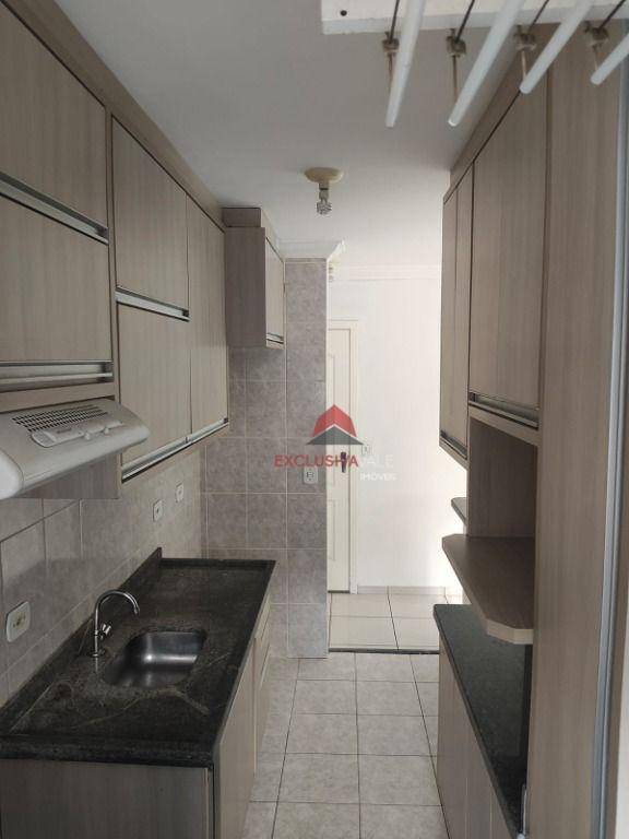 Apartamento à venda com 2 quartos, 58m² - Foto 6