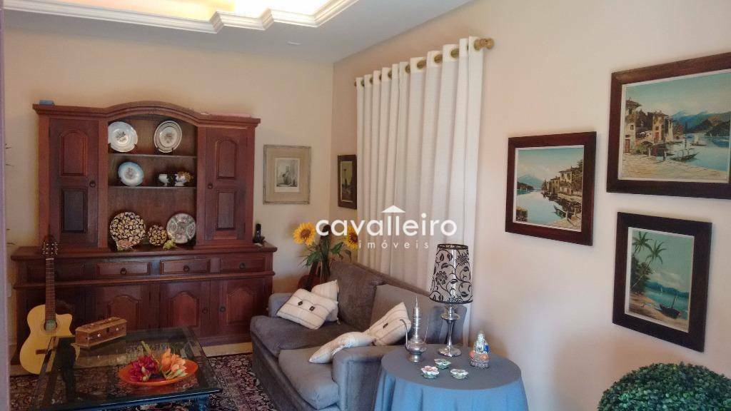 Casa à venda com 3 quartos, 307m² - Foto 5