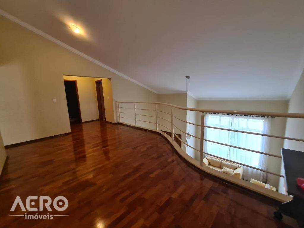 Casa à venda com 3 quartos, 275m² - Foto 38