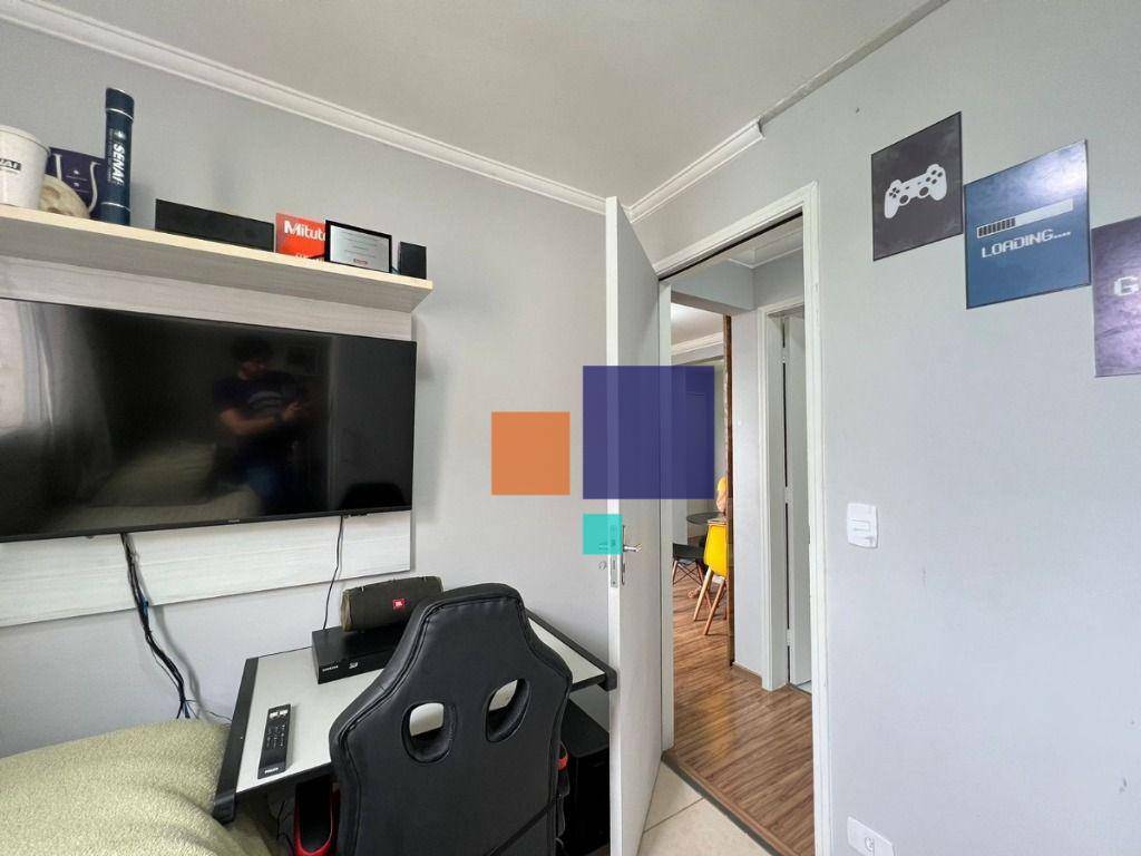 Apartamento à venda com 2 quartos, 40m² - Foto 4