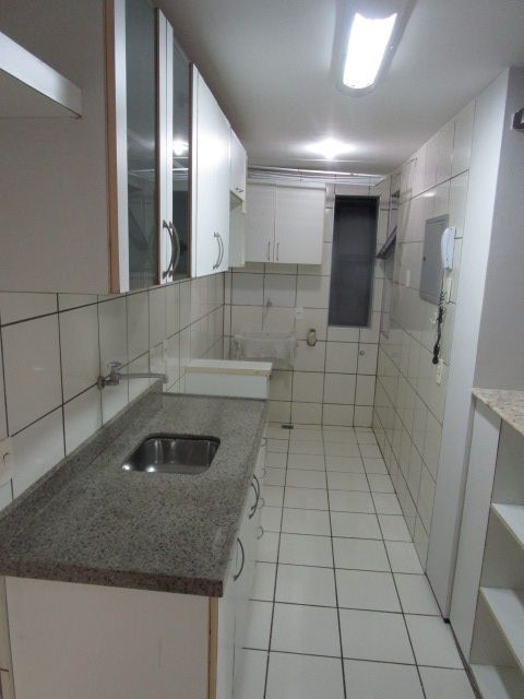 Apartamento à venda com 2 quartos, 65m² - Foto 8