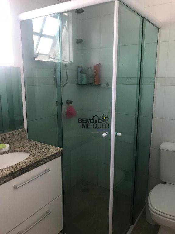 Sobrado à venda com 3 quartos, 200m² - Foto 14