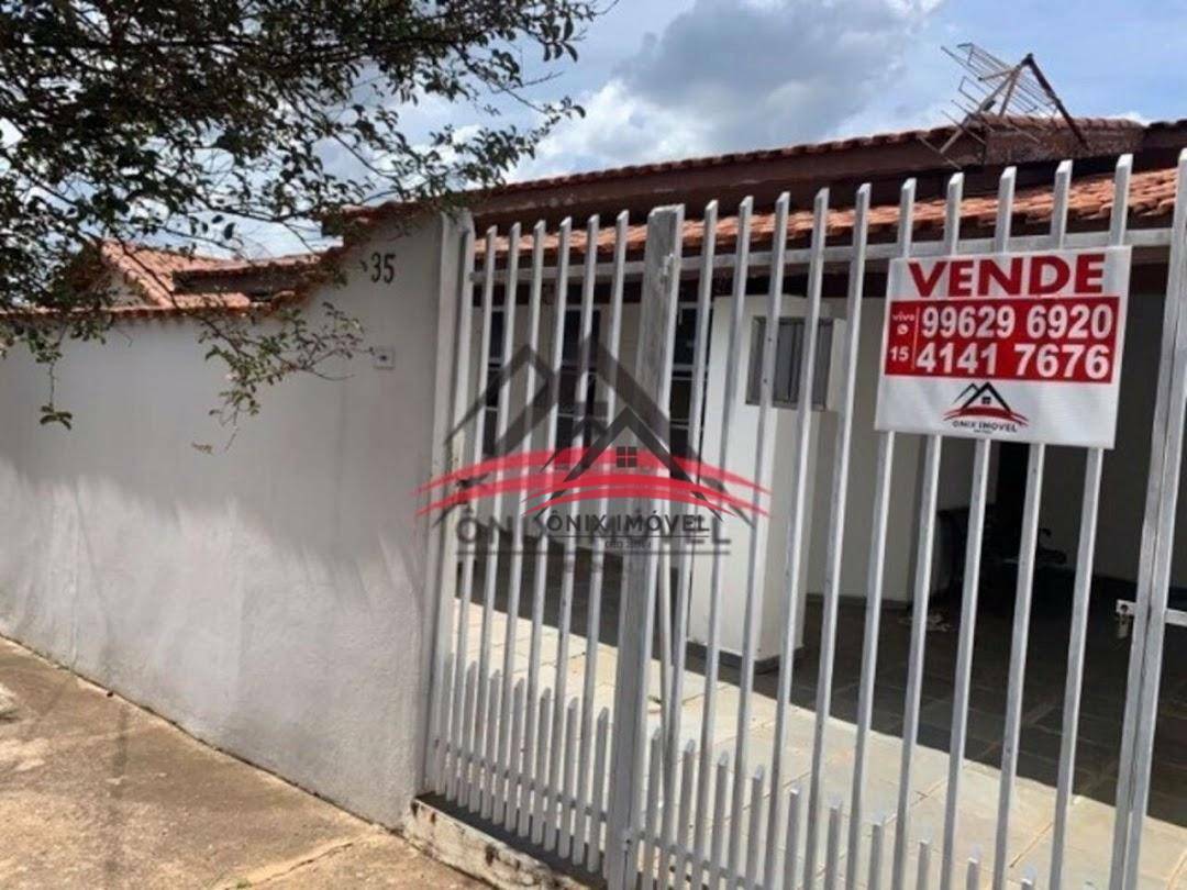 Casa à venda com 3 quartos, 184m² - Foto 2