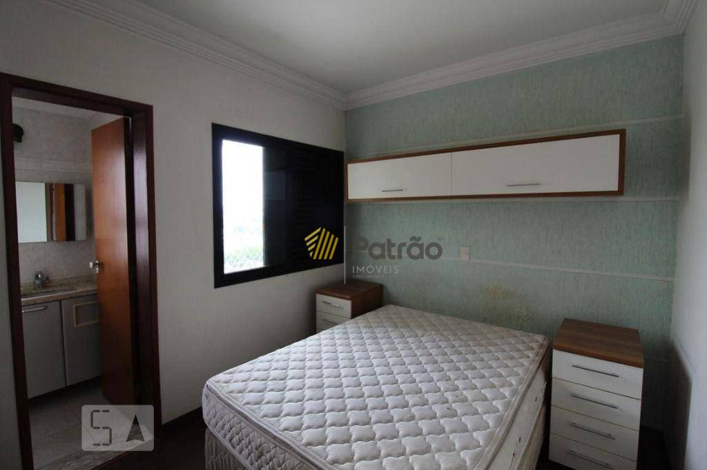 Apartamento à venda com 2 quartos, 67m² - Foto 10