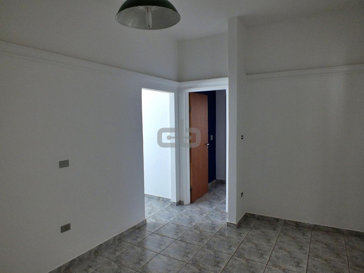 Casa à venda com 4 quartos, 310m² - Foto 13