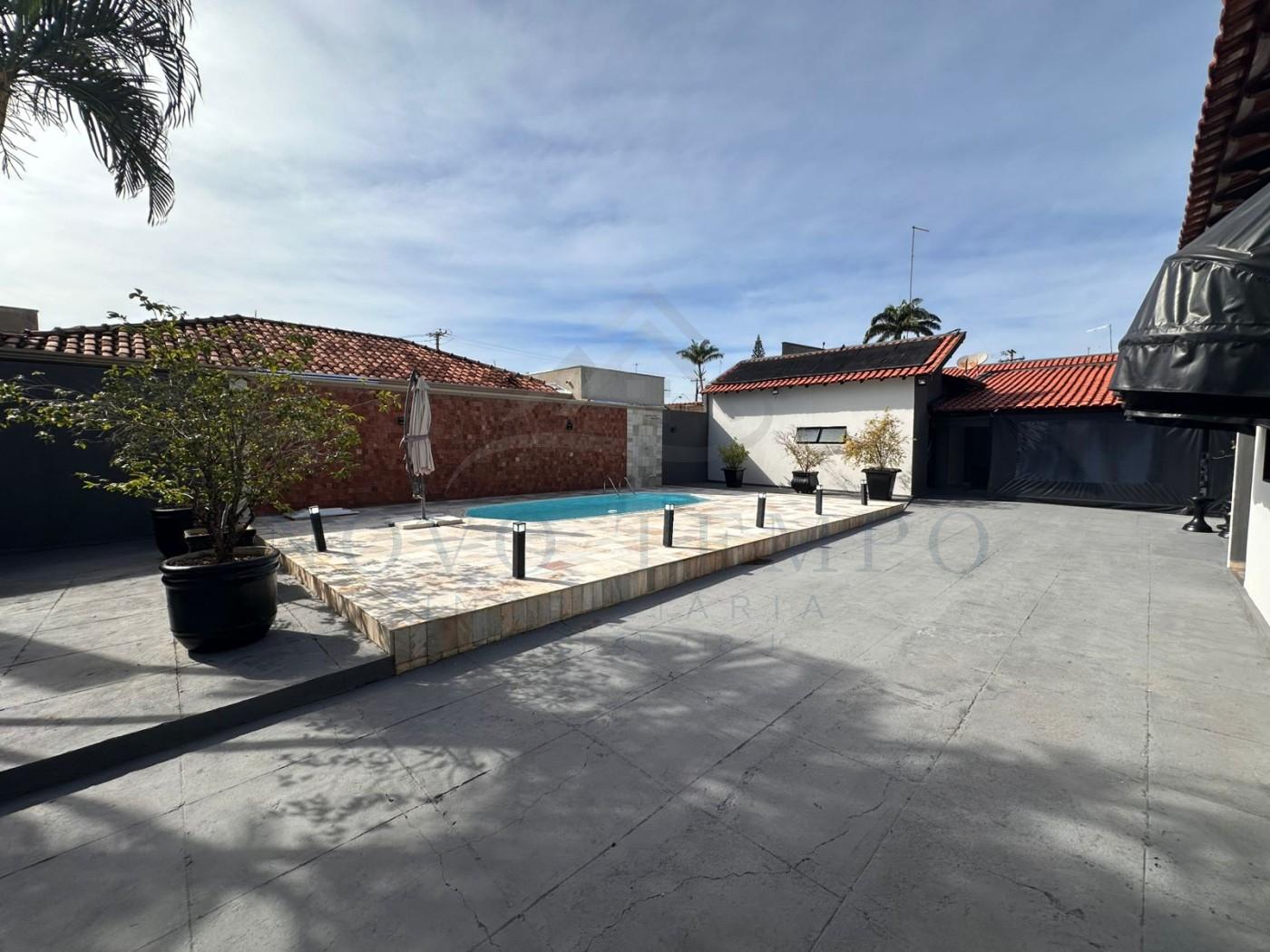 Casa à venda com 2 quartos, 176m² - Foto 29