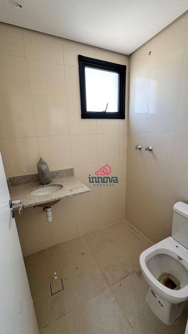 Apartamento à venda com 2 quartos, 68m² - Foto 7