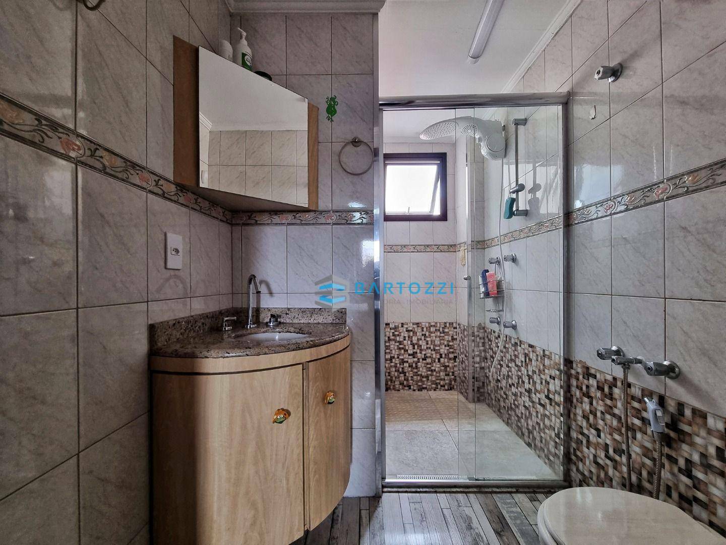 Apartamento à venda com 3 quartos, 118m² - Foto 33