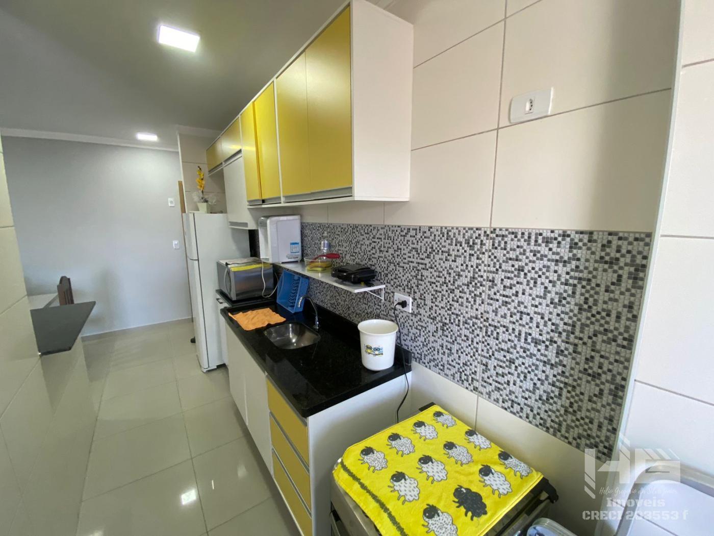 Apartamento à venda com 2 quartos, 65m² - Foto 17