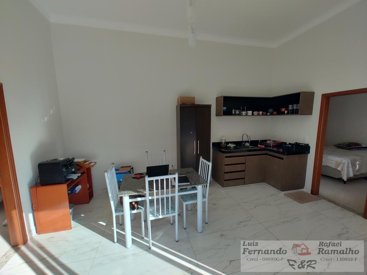 Casa à venda com 4 quartos, 1000m² - Foto 35