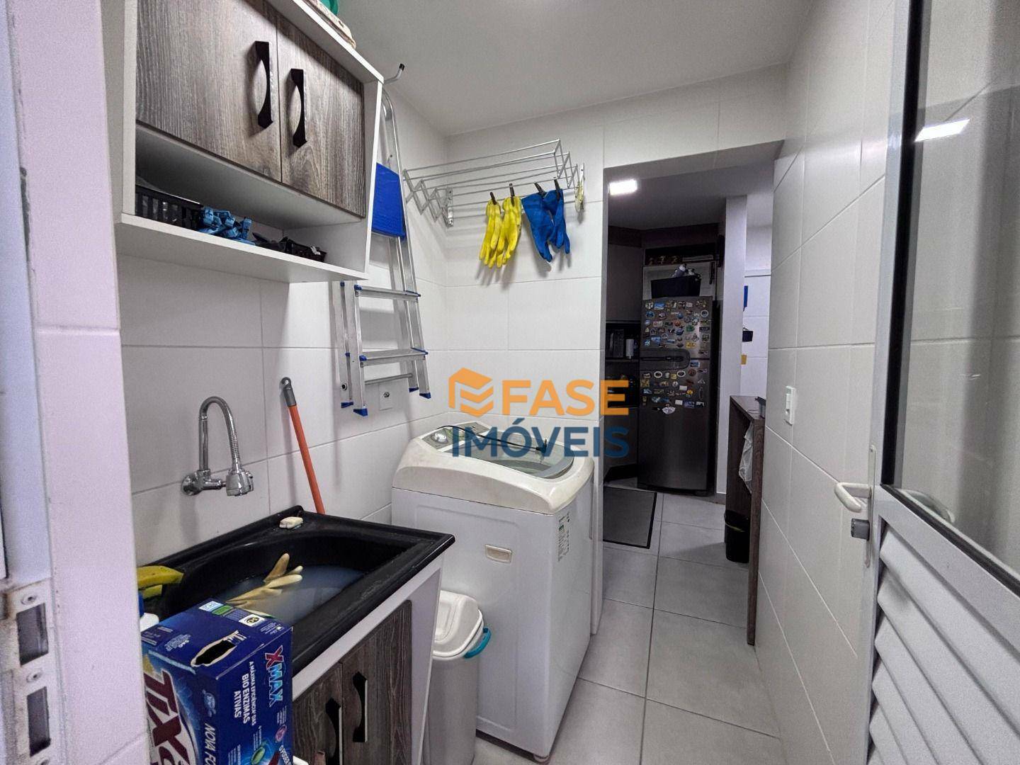 Apartamento à venda com 2 quartos, 6356m² - Foto 11