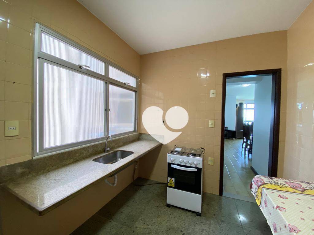 Apartamento à venda com 3 quartos, 150m² - Foto 13