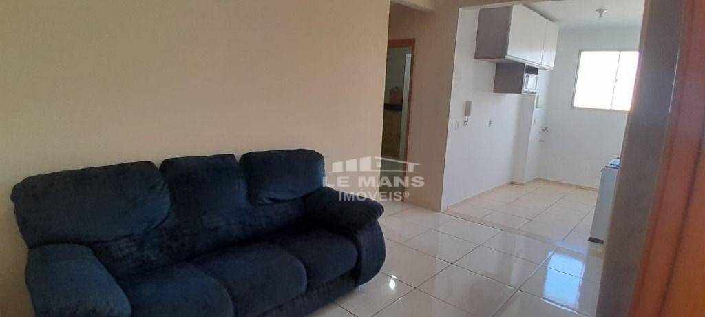 Apartamento para alugar com 2 quartos, 46m² - Foto 2