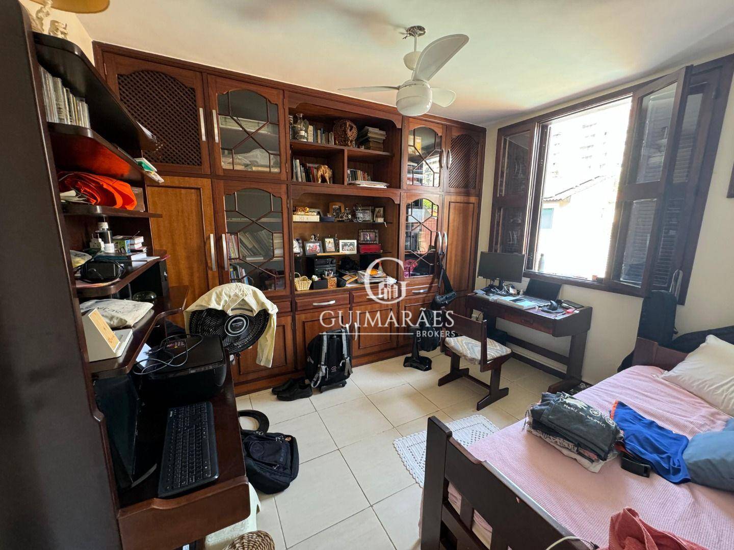 Casa de Condomínio à venda com 4 quartos, 262m² - Foto 16