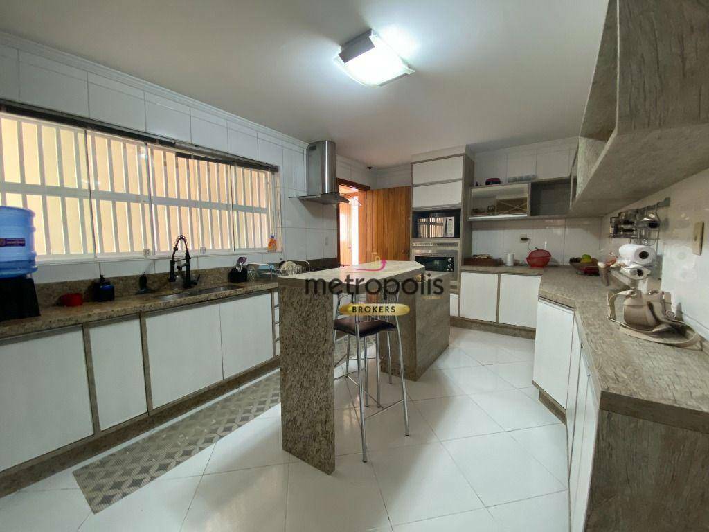 Sobrado à venda com 3 quartos, 1m² - Foto 10